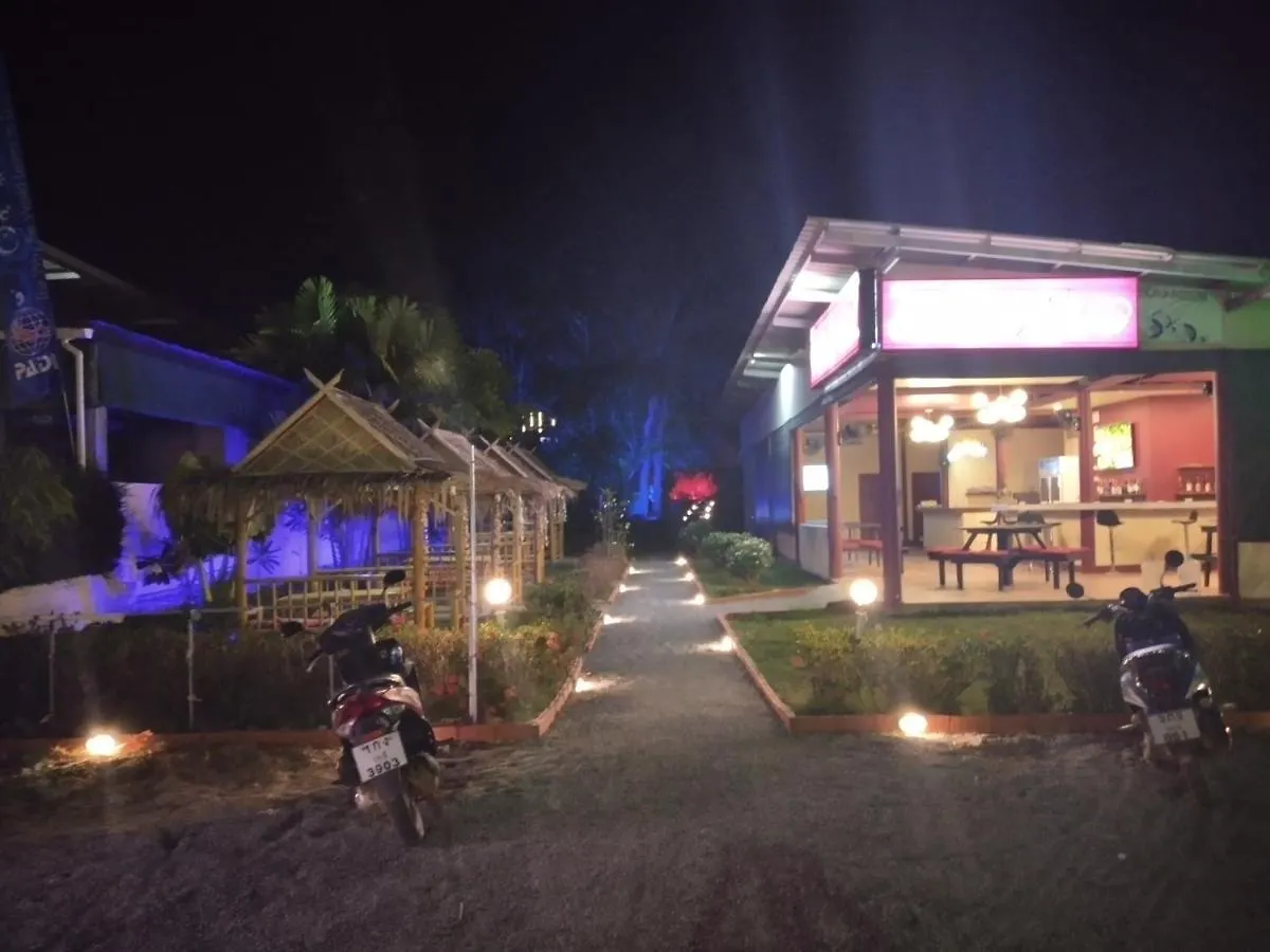 The Travelers Friend Hotel Ban Ai Dao 2*,