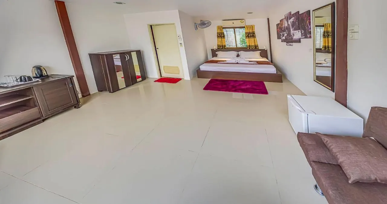 The Travelers Friend Hotel Ban Ai Dao 2*,