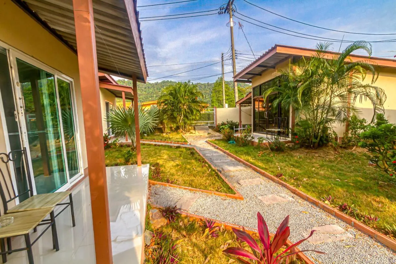 ** Resort Hotel The Travelers Friend Ban Ai Dao Thailand
